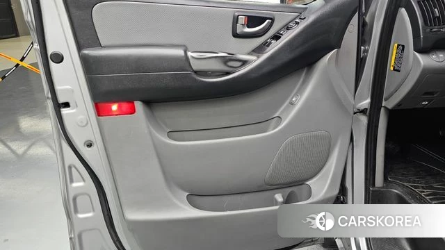 Hyundai The New Grand Starex id 4672518 из Кореи 16