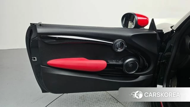 Mini Cooper S id 4741595 из Кореи 16
