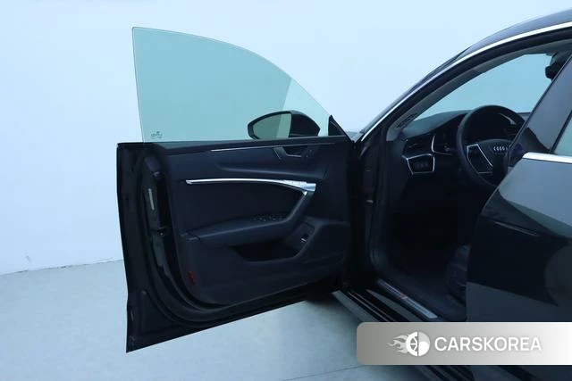 Audi A7 id 4208177 из Китая 16