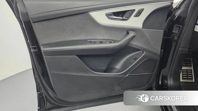 Audi Q8 (4M) id 4474990 из Кореи 16