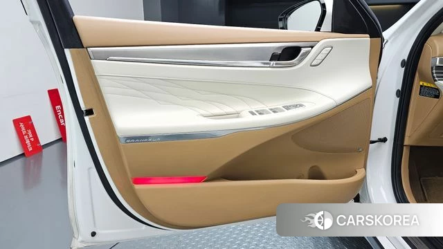 Hyundai The New Grandeur IG id 4895055 из Кореи 16
