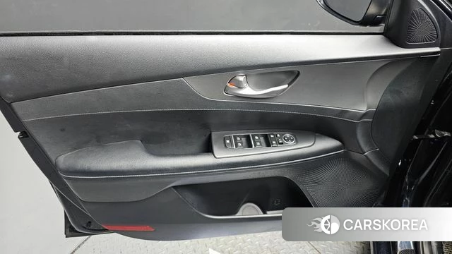 Kia Come New K3 id 4424980 из Кореи 16
