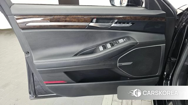 Genesis G90 id 4703122 из Кореи 16
