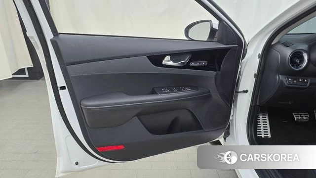 Kia The New K3 2nd generation id 4590603 из Кореи 16