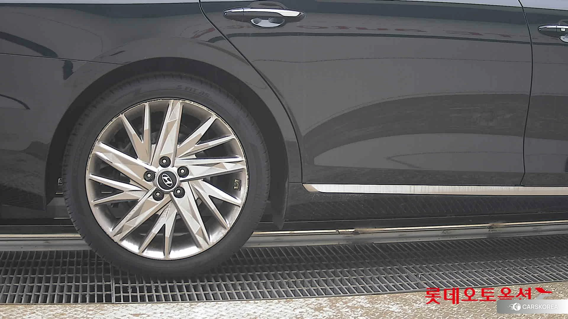 Hyundai Grandeur id 3869280 из Кореи 16