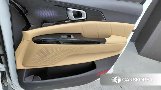 Kia Carnival 4th generation id 4702015 из Кореи 16