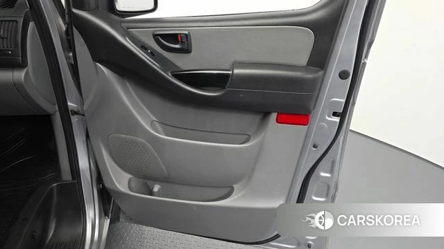 Hyundai The New Grand Starex id 4722520 из Кореи 16