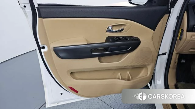 Kia All New Carnival id 4873655 из Кореи 16