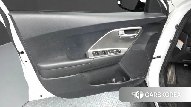 Kia Niro Plus id 4422900 из Кореи 16