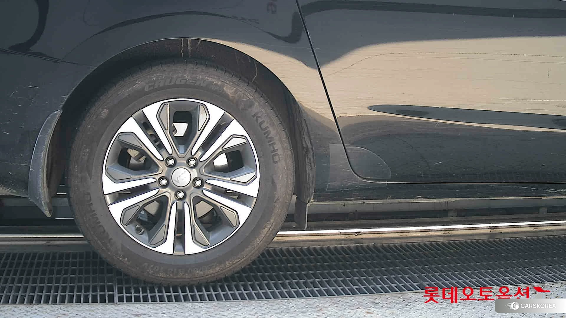 Kia Carnival id 4674183 из Кореи 16