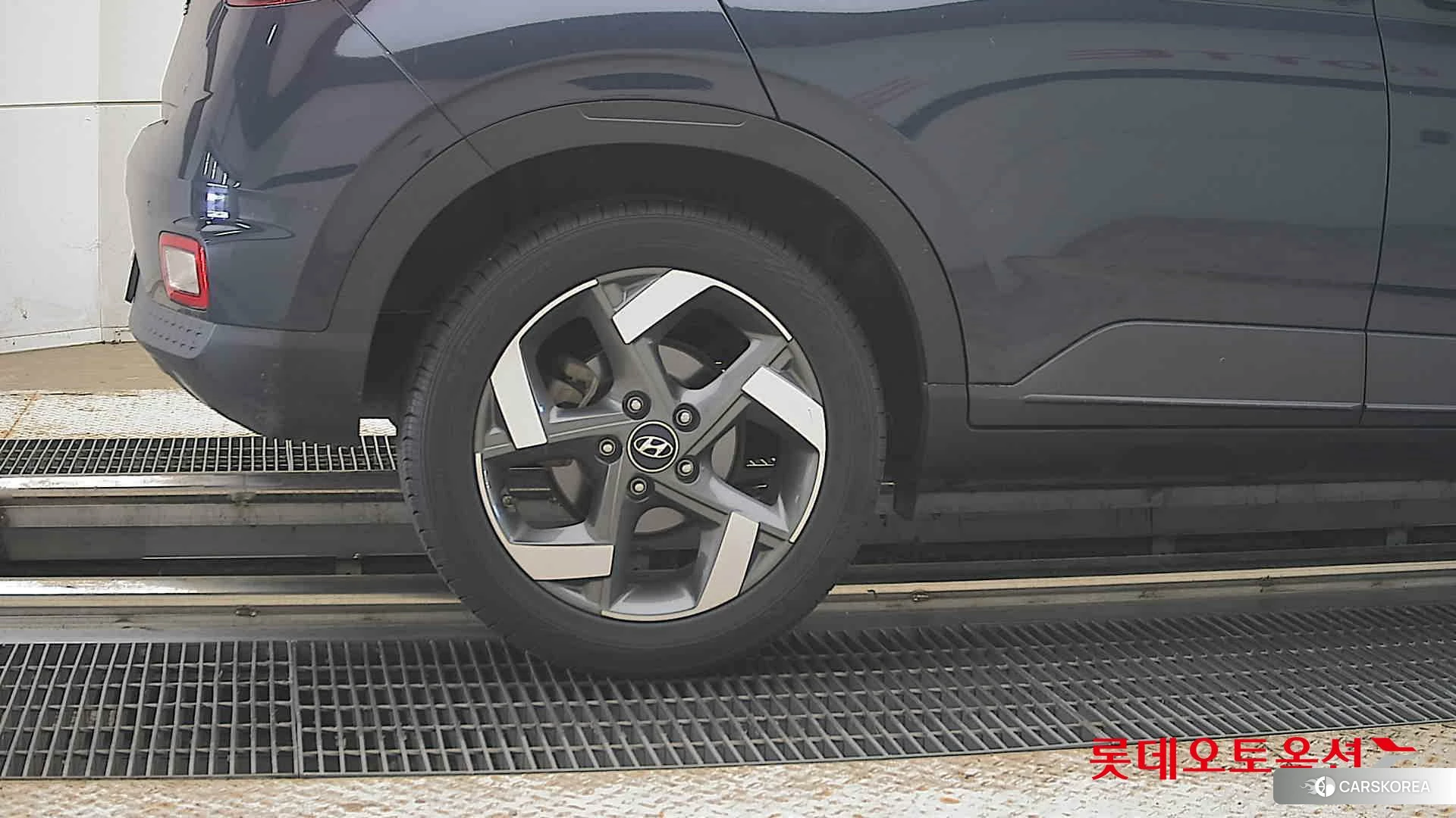 Hyundai Venue id 4679274 из Кореи 16