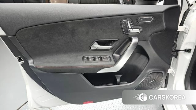 Mercedes-Benz A-Class W177 id 4590189 из Кореи 16
