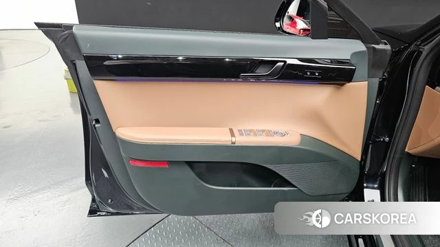 Hyundai Grandeur Hybrid (GN7) id 4579298 из Кореи 16
