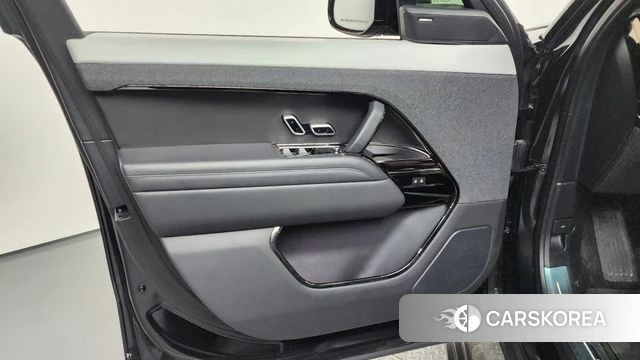 Land Rover Range Rover Sport 3rd Generation id 4201548 из Кореи 16