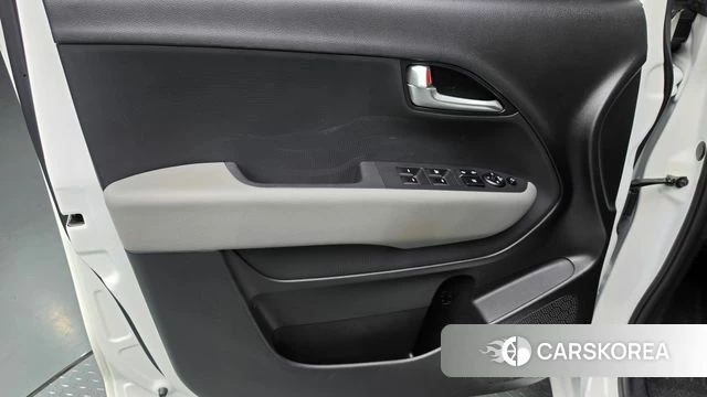 Kia The New Kia Ray EV id 4880121 из Кореи 16