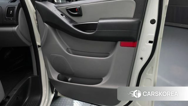 Hyundai The New Grand Starex id 4849200 из Кореи 16