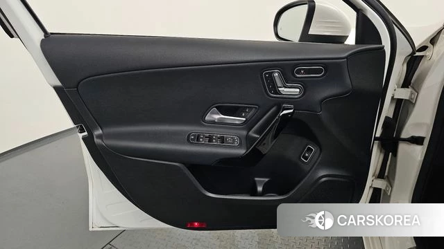 Mercedes-Benz A-Class W177 id 4294181 из Кореи 16
