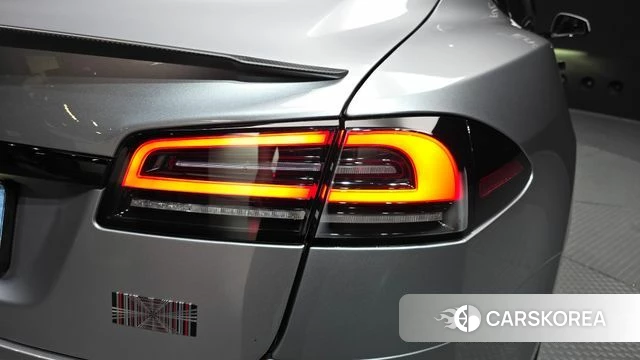 Tesla Model S id 4762039 из Кореи 16