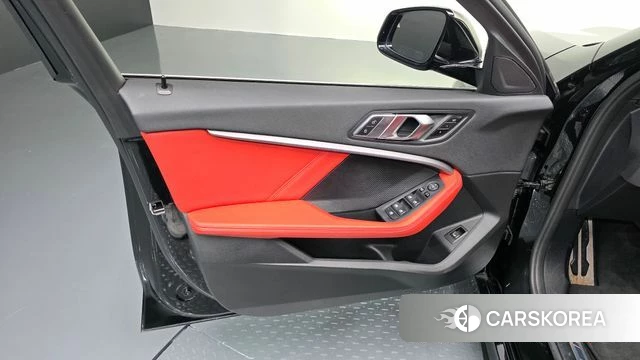 BMW 1 Series (F40) id 4195163 из Кореи 16