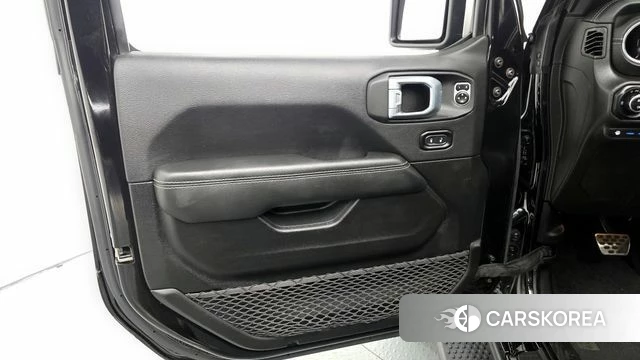 Jeep Wrangler (JL) id 4223458 из Кореи 16