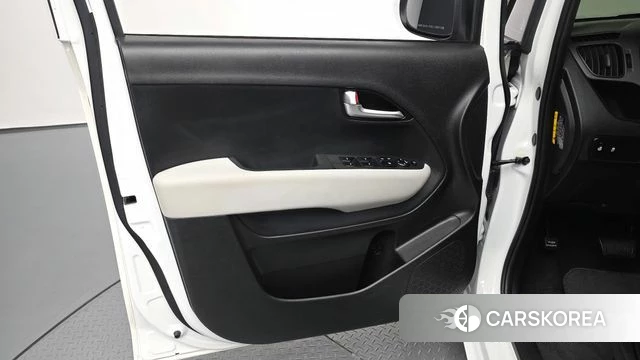 Kia The New Kia Ray id 4762589 из Кореи 16