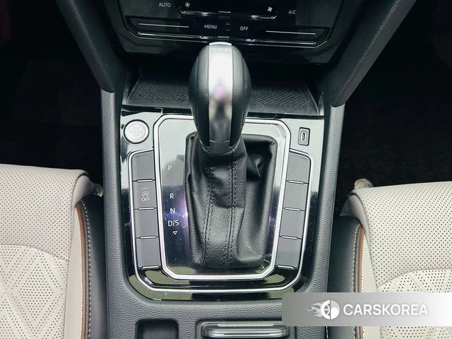Volkswagen Magotan id 4300759 из Китая 16