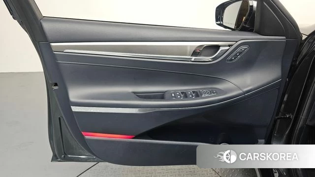 Hyundai The New Grandeur IG Hybrid id 4402673 из Кореи 16