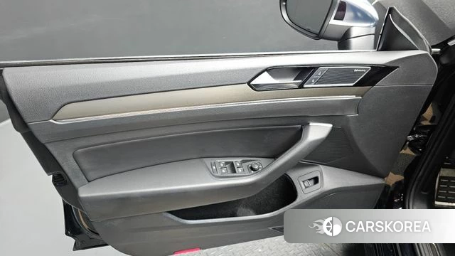 Volkswagen Arteon id 4671962 из Кореи 16