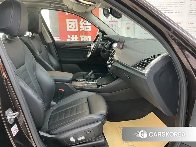 BMW X3 id 3895938 из Китая 16