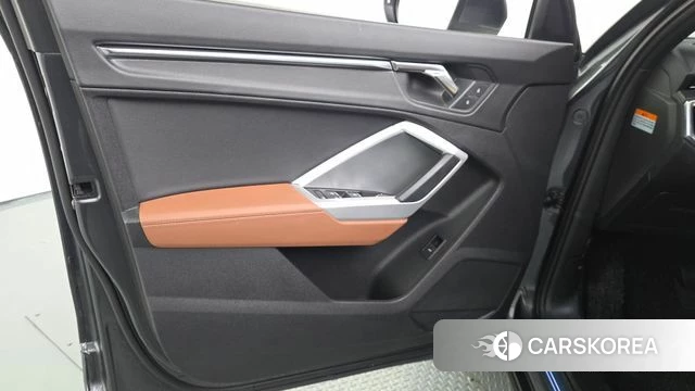 Audi Q3 (F3) id 4636550 из Кореи 16