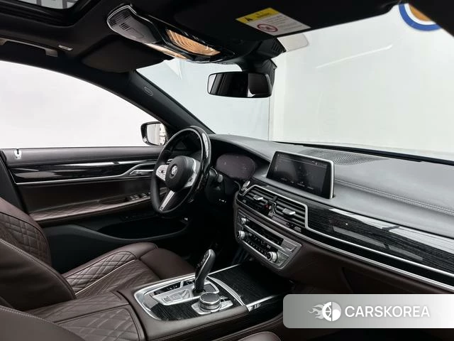 BMW 7 series id 4256507 из Китая 16