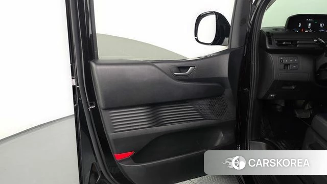 Hyundai Staria id 4607542 из Кореи 16