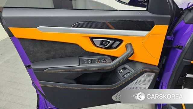 Lamborghini Urus id 4617920 из Кореи 16