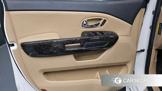 Kia The New Carnival id 4703303 из Кореи 16