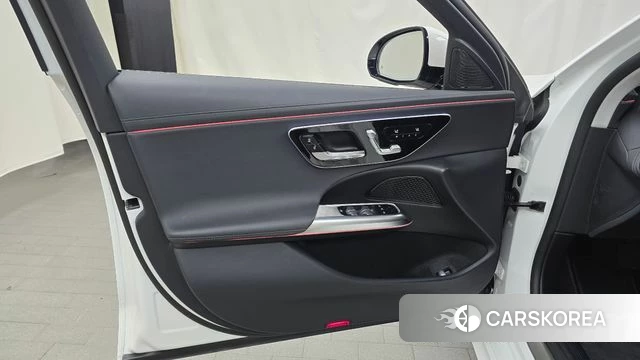 Mercedes-Benz E-Class W214 id 4655828 из Кореи 16