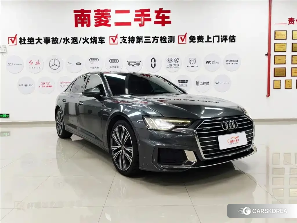 Audi A6L id 4548230 из Китая 16