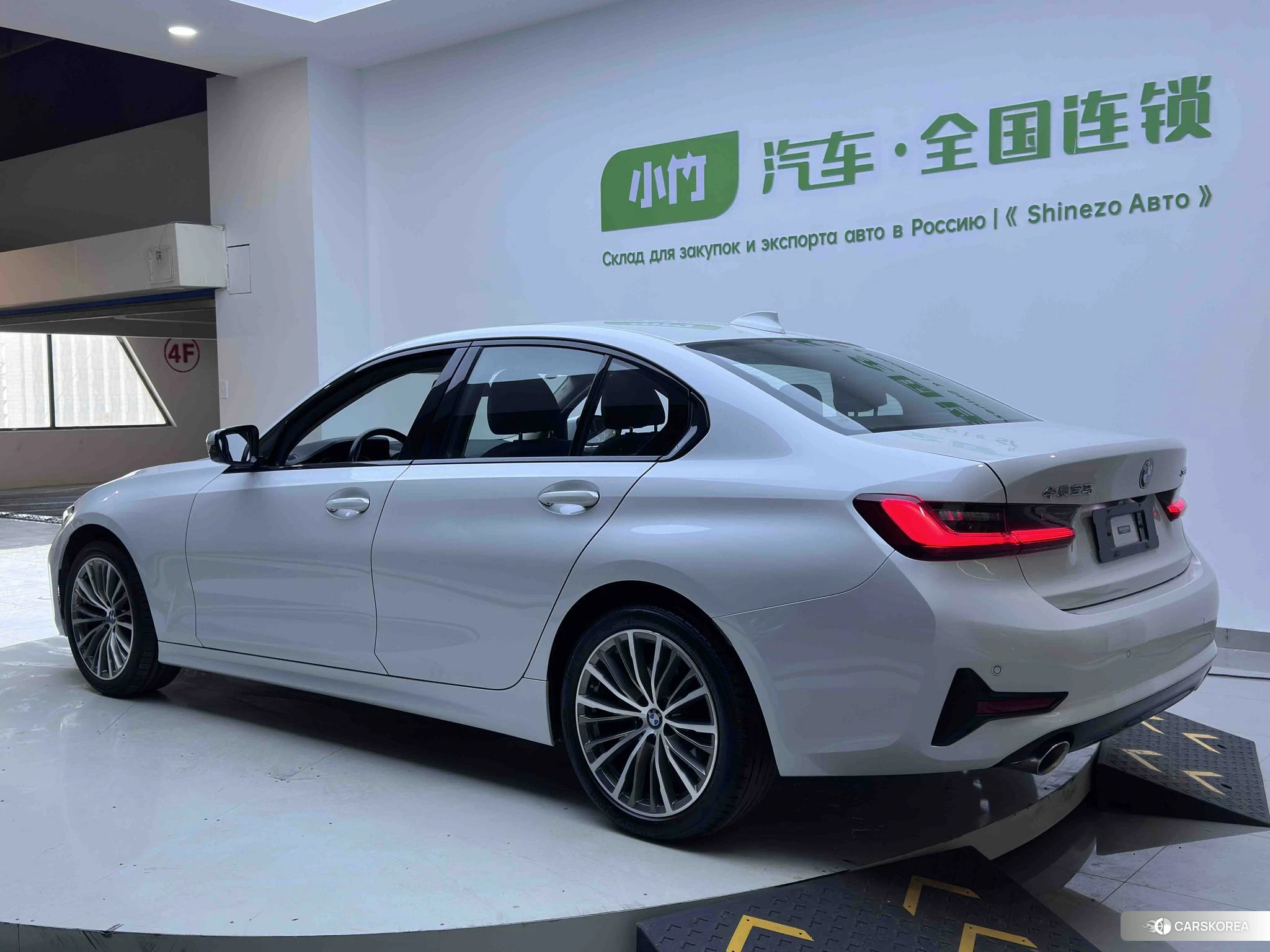 BMW 3 series id 4461624 из Китая 16