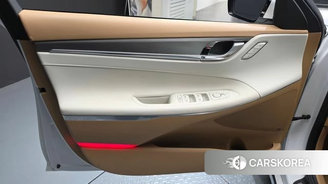Hyundai The New Grandeur IG id 4293868 из Кореи 16