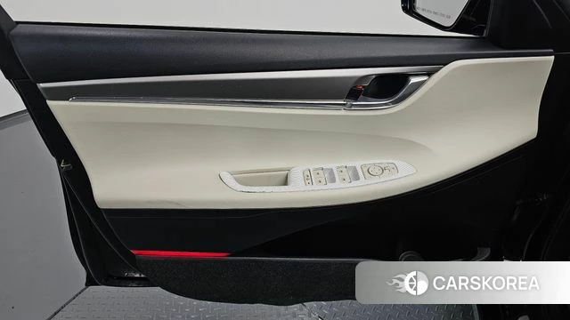 Hyundai The New Grandeur IG Hybrid id 4935920 из Кореи 16