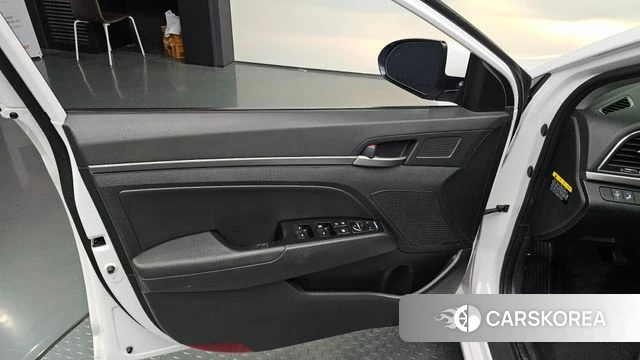 Hyundai Avante AD id 4620520 из Кореи 16