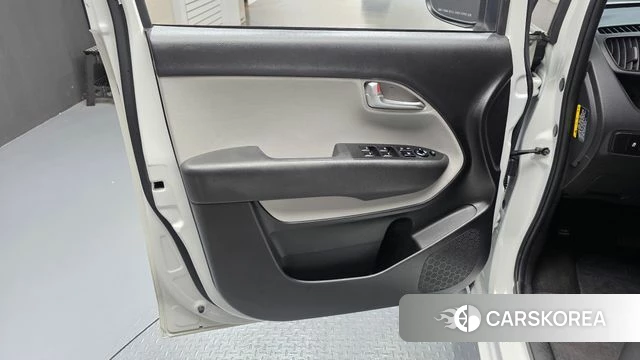 Kia The New Kia Ray id 4893210 из Кореи 16