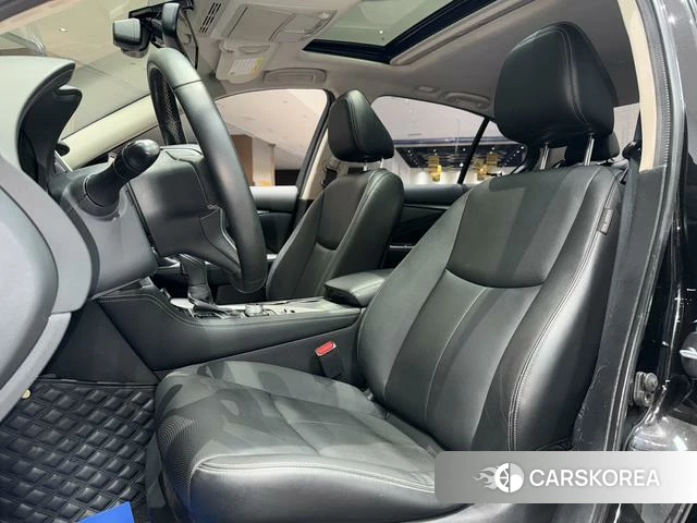 Infiniti Q50L id 4254436 из Китая 16