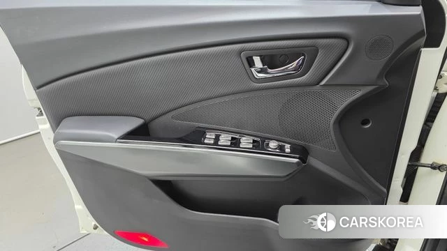 Ssangyong Tivoli Armor id 4385033 из Кореи 16