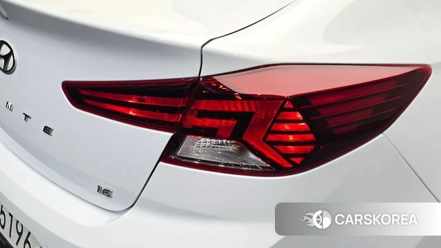Hyundai The New Avante AD id 4465380 из Кореи 16