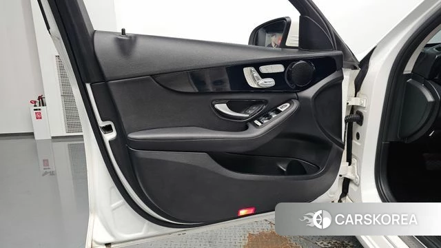 Mercedes-Benz C-Class W205 id 4642526 из Кореи 16