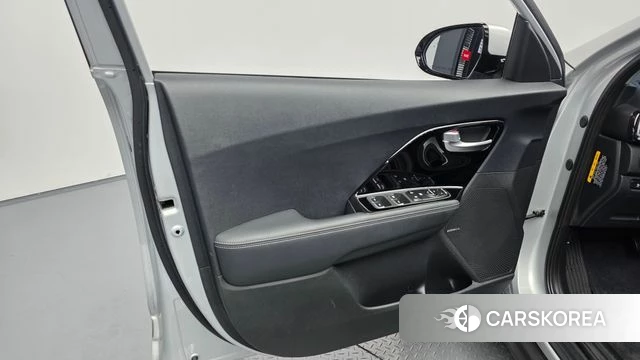 Kia Niro EV id 4550757 из Кореи 16