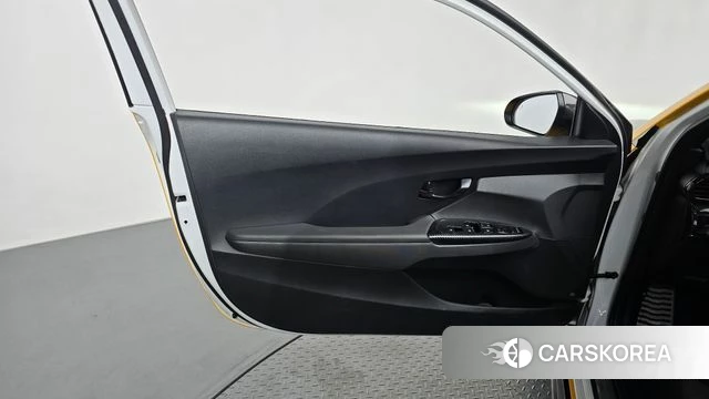 Hyundai Veloster (JS) id 4936596 из Кореи 16