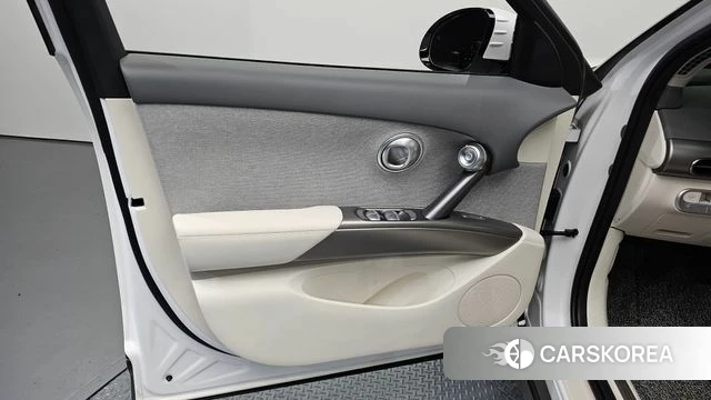 Genesis GV60 id 4293291 из Кореи 16