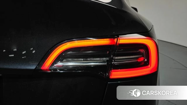 Tesla Model Y id 4757234 из Кореи 16