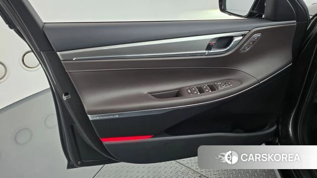 Hyundai The New Grandeur IG Hybrid id 4293720 из Кореи 16